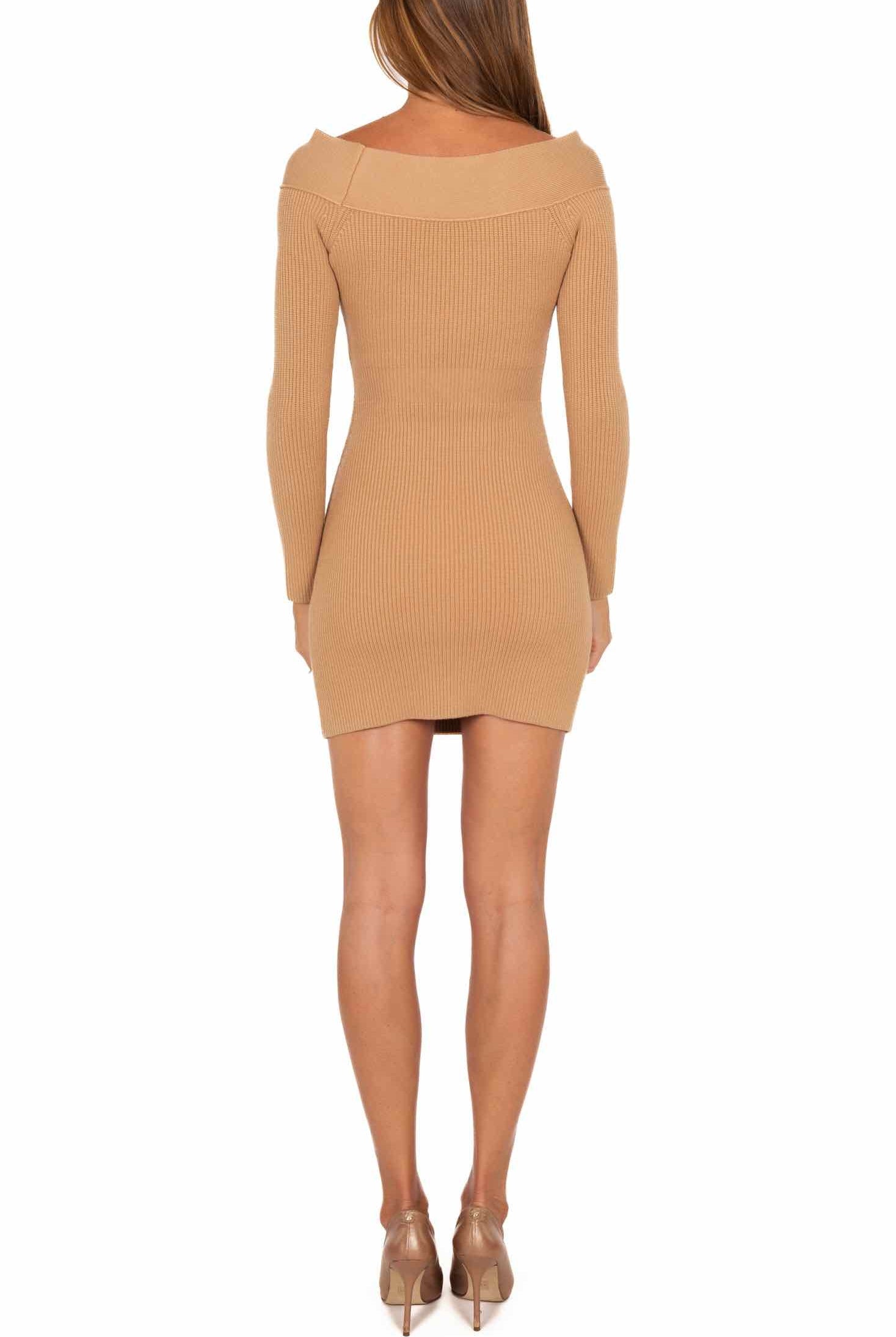 Elisabetta Franchi abito robe manteau in maglia cammello