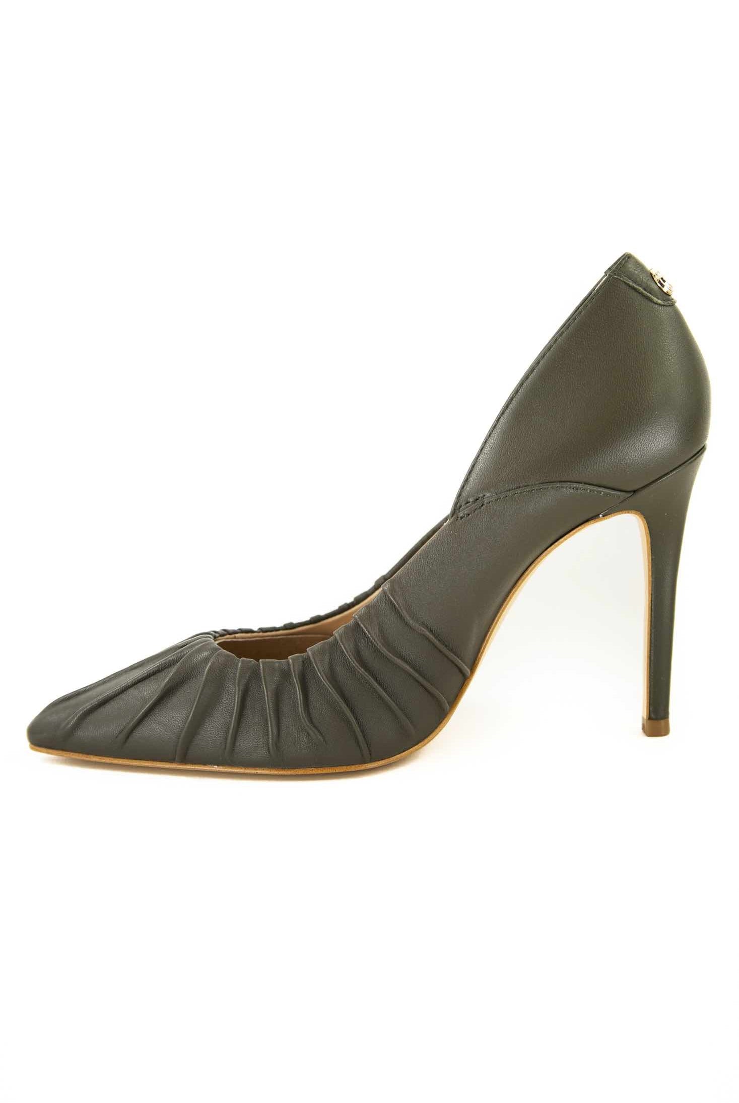 Guess Scarpe decolletÈ in nappa con arricciatura verde