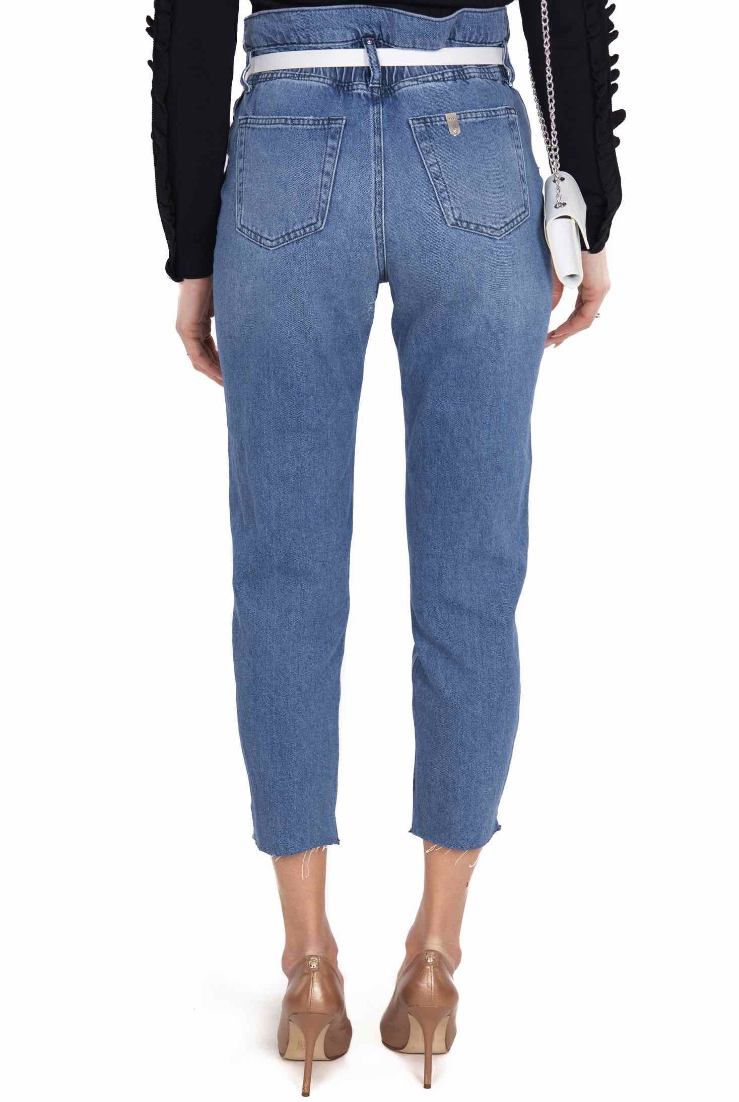 Blu Denim jeans paperbag con piccola borsa e cintura blu