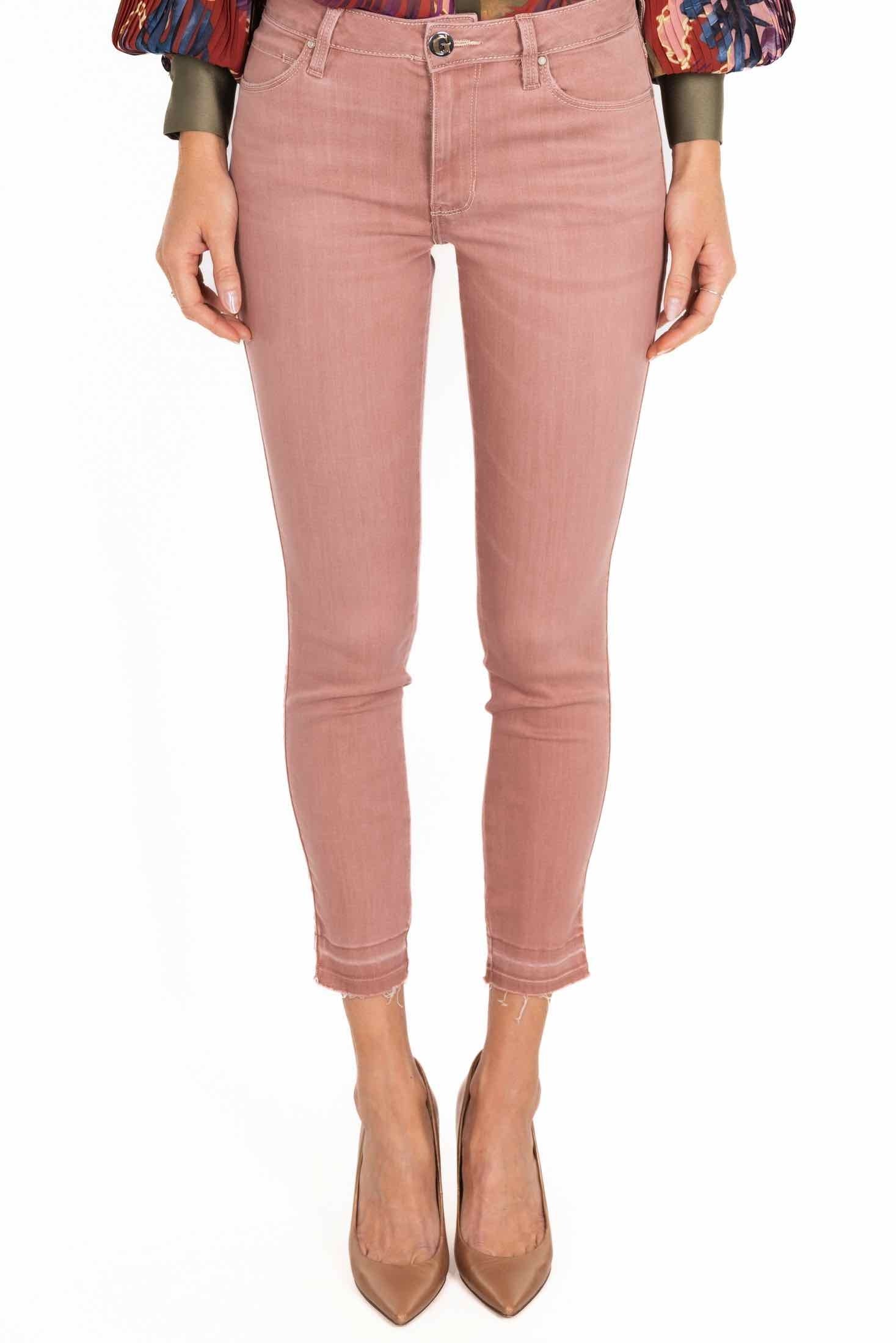 Guess Donna jeans skinny con orlo sfrangiato rosa