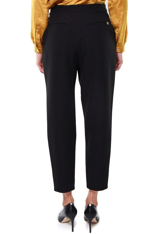 Happy25 pantalone a cavallo sceso in tessuto tecnico nero