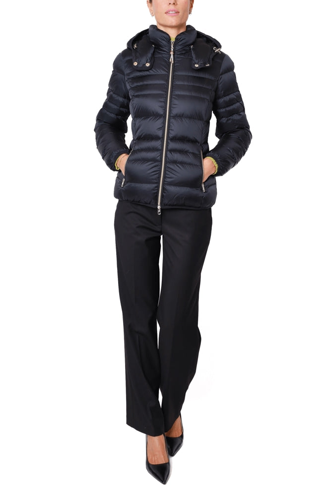 Cape Horn piumino corto con cappuccio nero