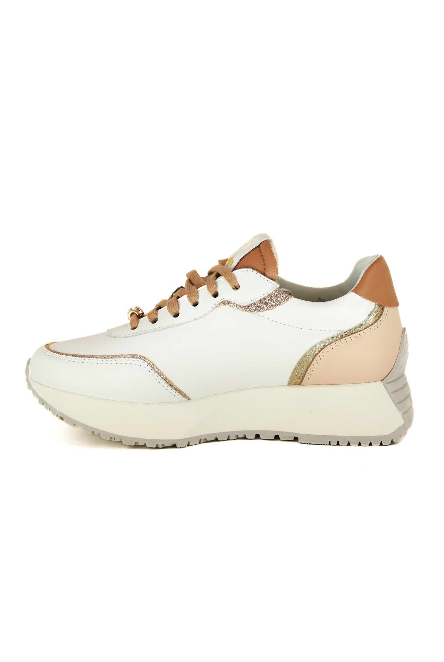 Gio sneakers donna in pelle con gioiello bianco