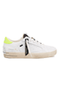 SNEAKERS UOMO IN PELLE CON DETTAGLI DI COLORE BIANCO